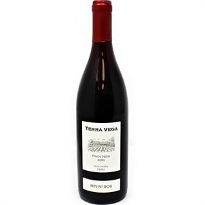 Terra Vega Pinot Noir 750ml